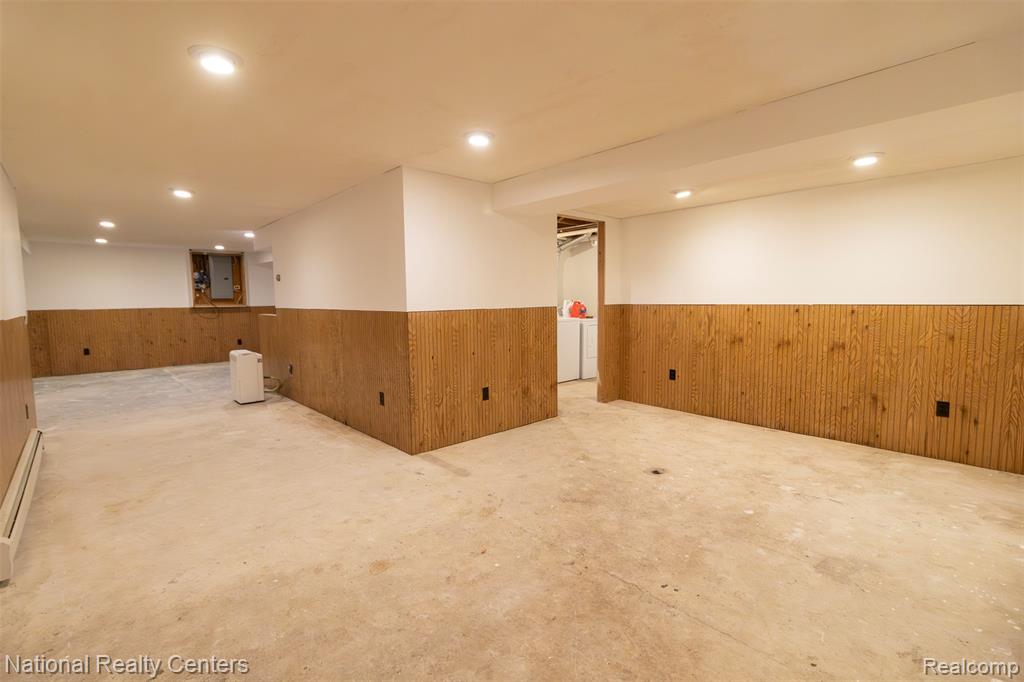 529 N Watkins, Perry, MI 48872 — Photo 27