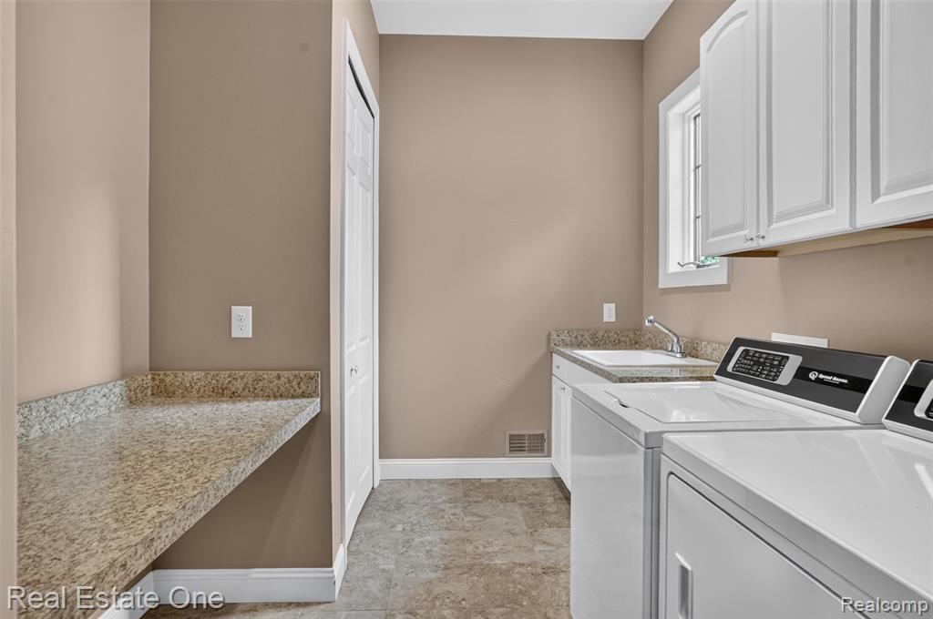 1161 Oakwood Road, Ortonville, MI 48462 — Photo 22