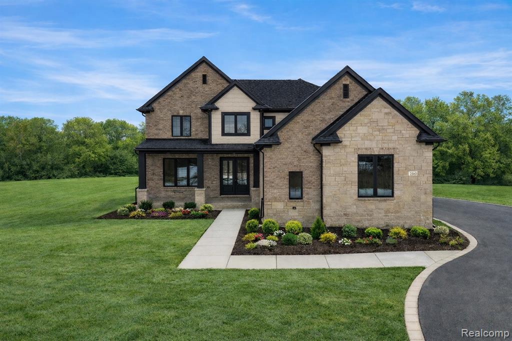 2163 HEIDI Drive, Addison, MI 48370 — Photo 2