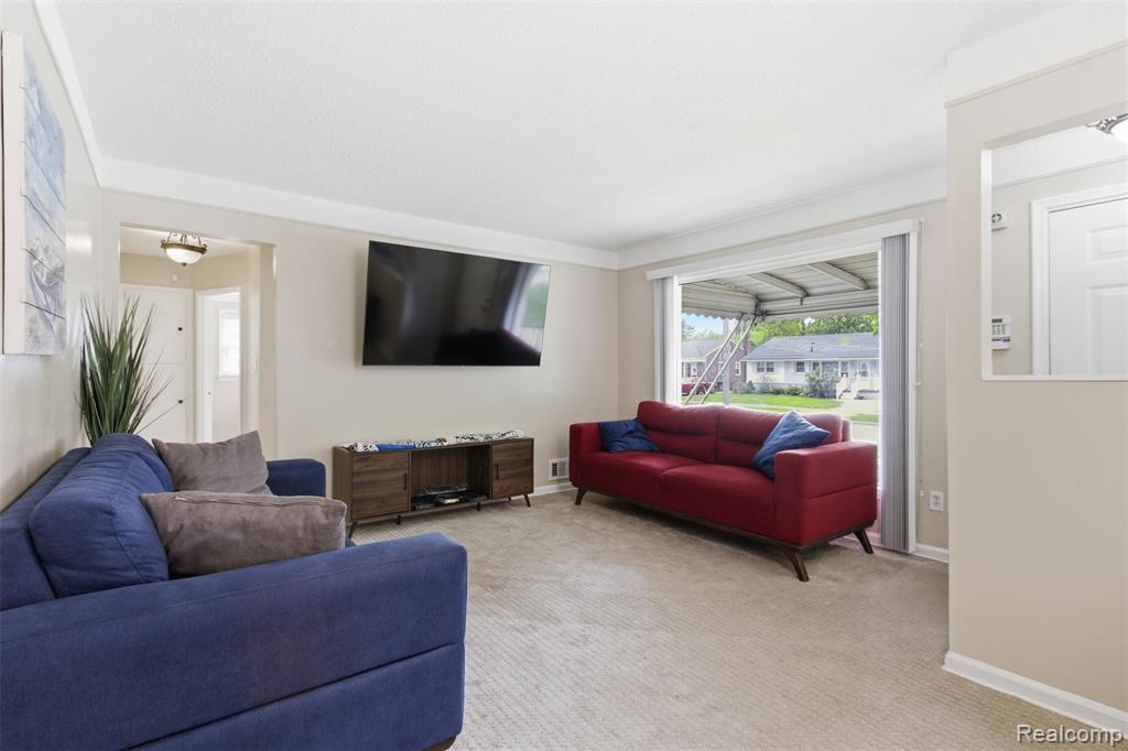 397 Longfellow Street, Inkster, MI 48141 — Photo 4