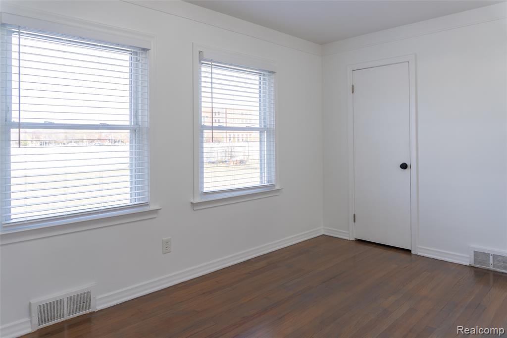 8153 Racine Road, Warren, MI 48093 — Photo 18