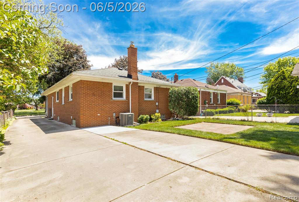 8422 Niver Avenue, Allen Park, MI 48101 — Photo 31