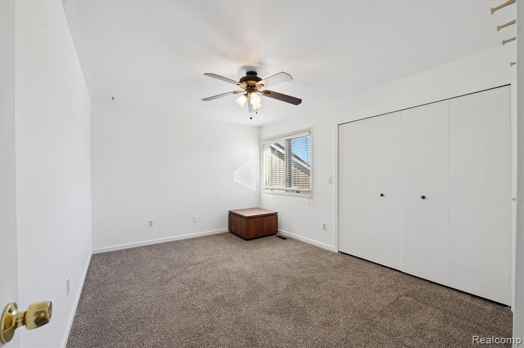 9836 Hawthorne Glen Drive, Grosse Ile, MI 48138 — Photo 19