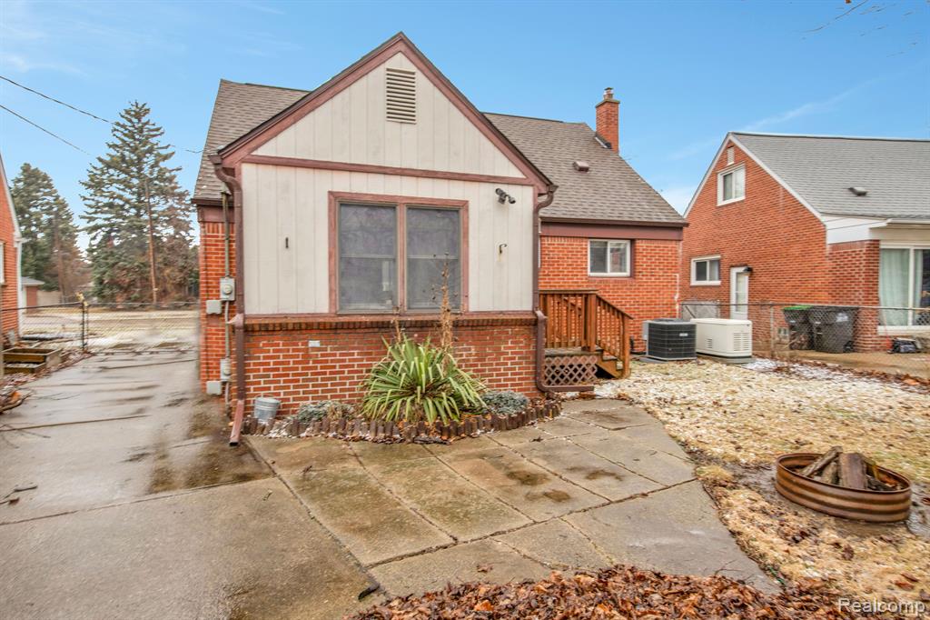 7530 MERRICK Street, Taylor, MI 48180 — Photo 26