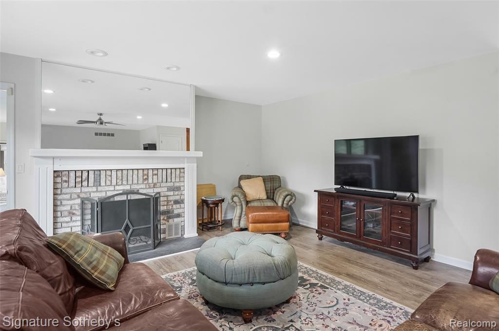 840 Eager Road, Howell, MI 48843 — Photo 31