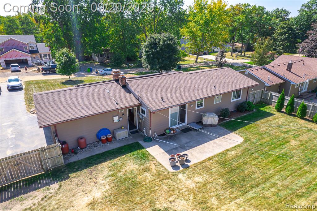 9254 Semindale, Clarkston, MI — Photo 39