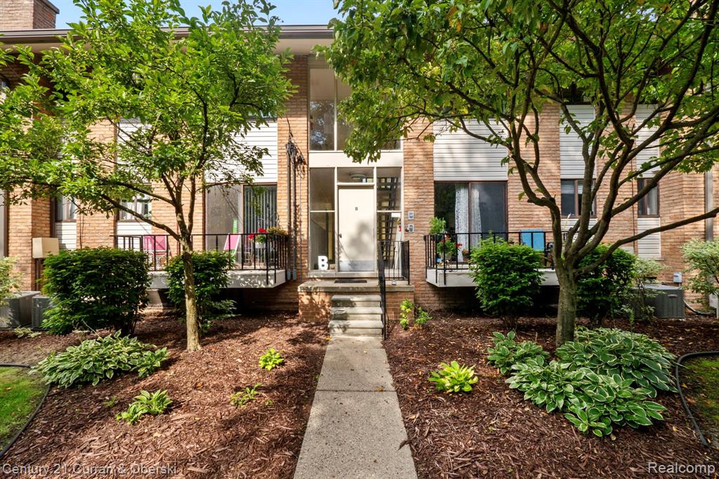 500 Ford Street, B5, Plymouth, MI 48170 — front exterior