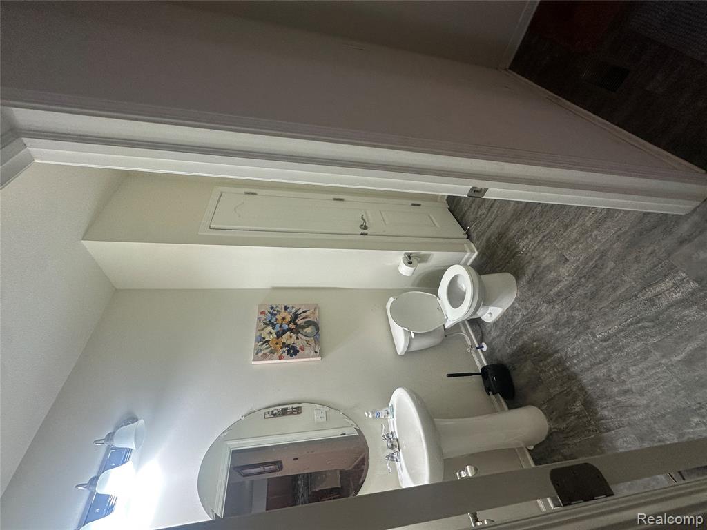 8731 QUINCY Drive, Westland, MI — Photo 23