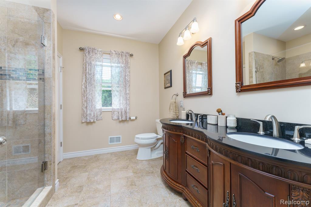 10031 IOSCO RIDGE Drive, Gregory, MI 48137 — Photo 29
