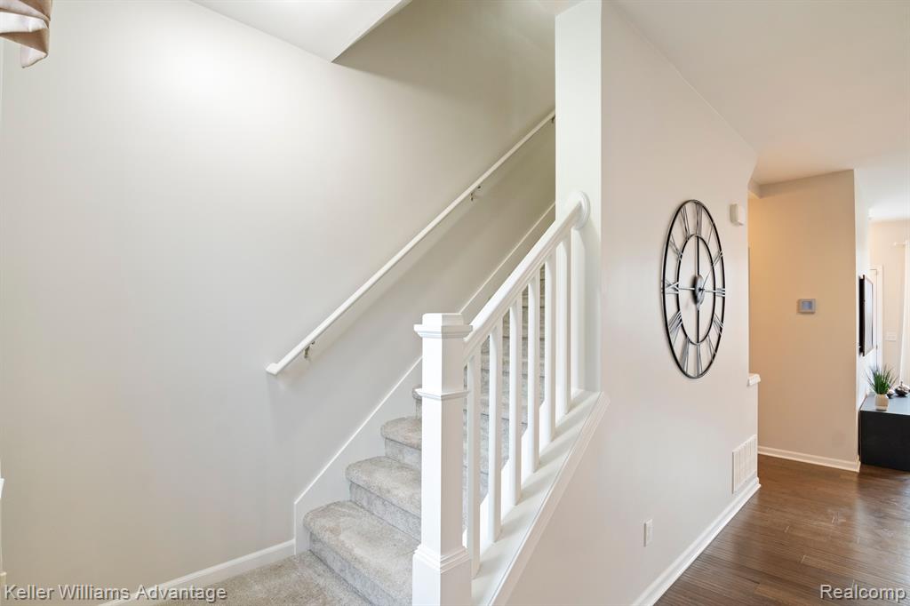 419 WRIGHT Street, Wixom, MI 48393 — Photo 21