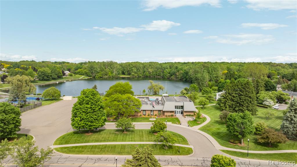 42683 Savoy Court, Northville, MI 48167 — Photo 48