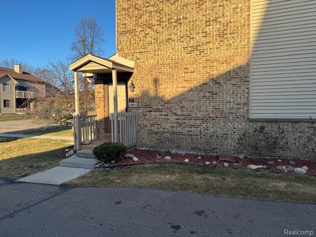 7863 Woodingham, West Bloomfield, MI — Photo 3