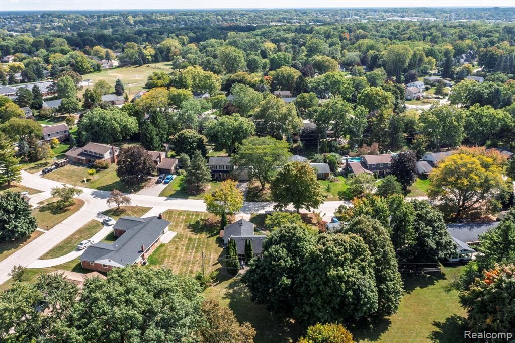 830 Croydon Road, Rochester Hills, MI 48309 — Photo 6