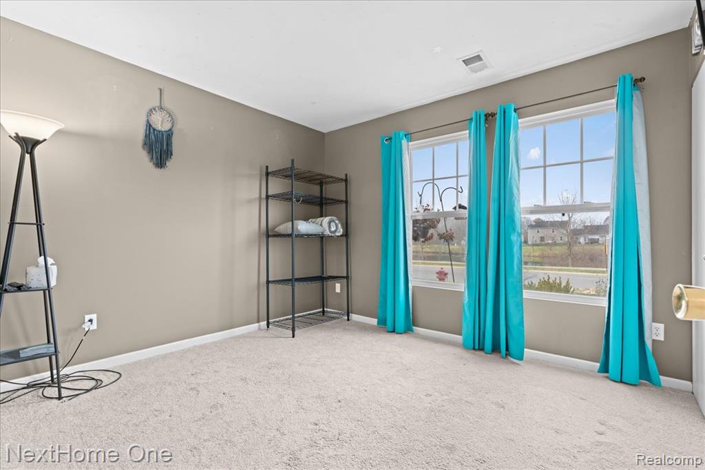 8564 Fox River Drive, Fowlerville, MI 48836 — Photo 13