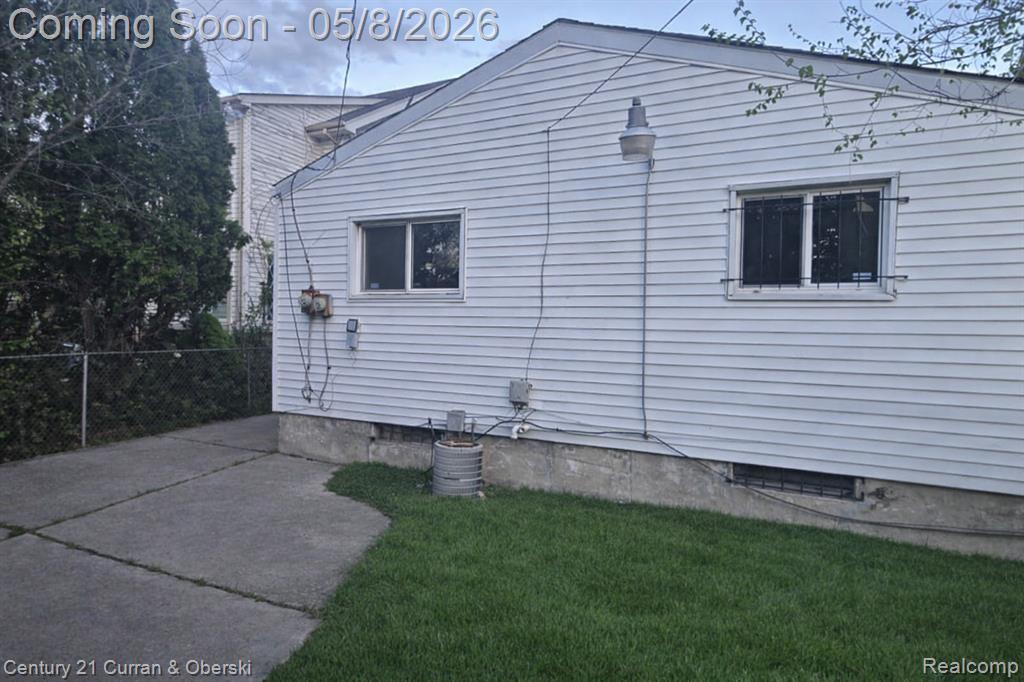4030 W Davison, Detroit, MI 48238 — Photo 13