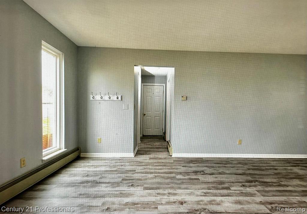 4997 Grand Court, West Bloomfield, MI 48324 — Photo 25