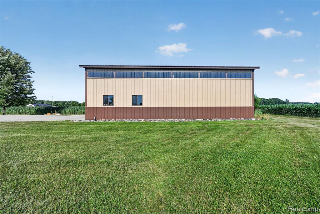 9889 Ditch Road, Chesaning, MI 48616 — Photo 49