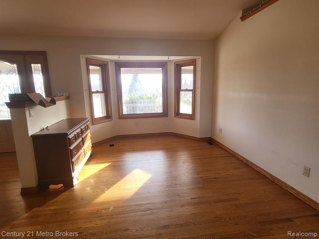 5180 Piersonville Road, Columbiaville, MI 48421 — Photo 10