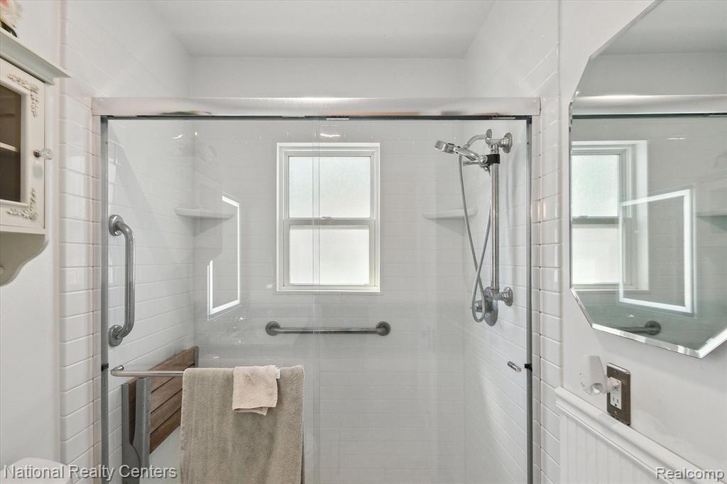 4955 WEBER Street, MI — Photo 24