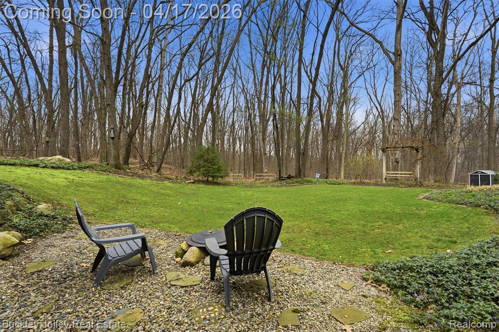 539 Bonnie Circle, Howell, MI 48843 — Photo 32