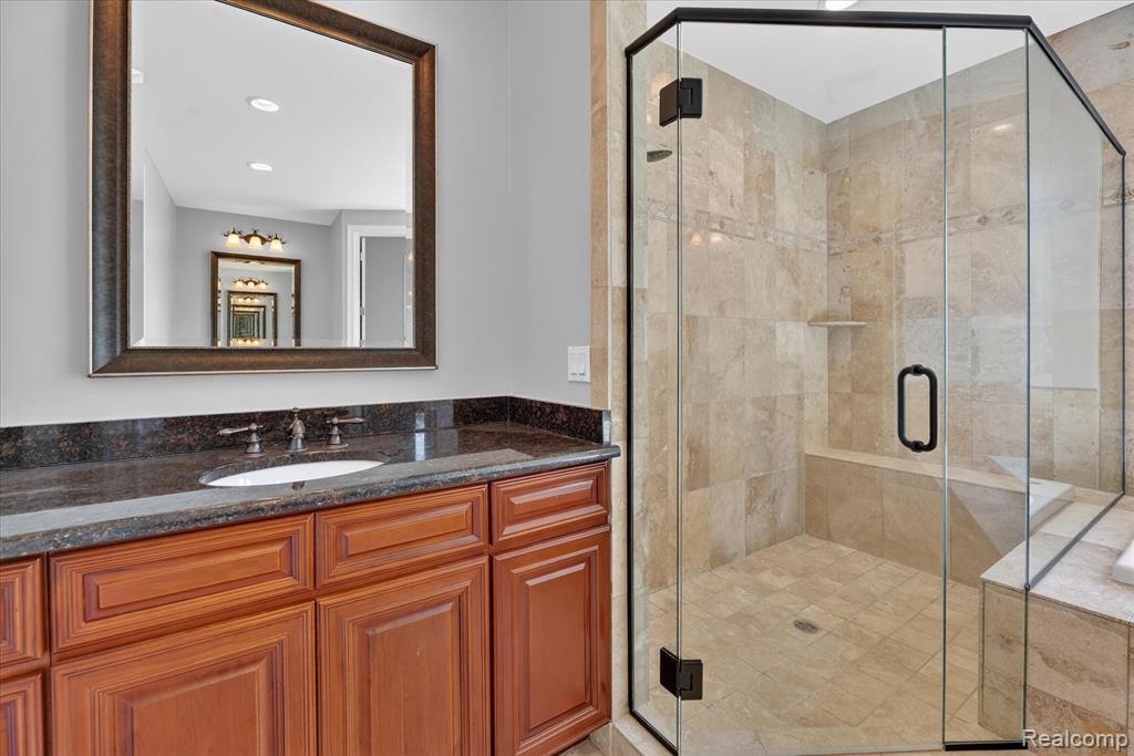 2591 Overbrook, Highland, MI — Photo 29