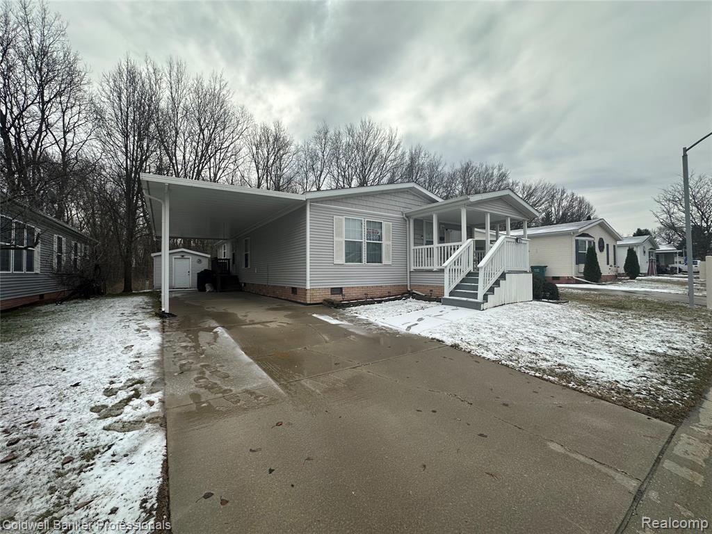 94 Twin Oaks Drive, Lapeer, MI 48446 — Photo 28