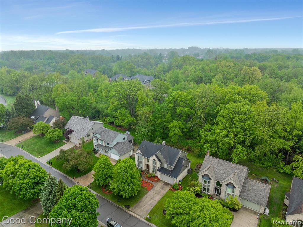 5893 CHRISTINA Drive, West Bloomfield, MI 48324 — Photo 67