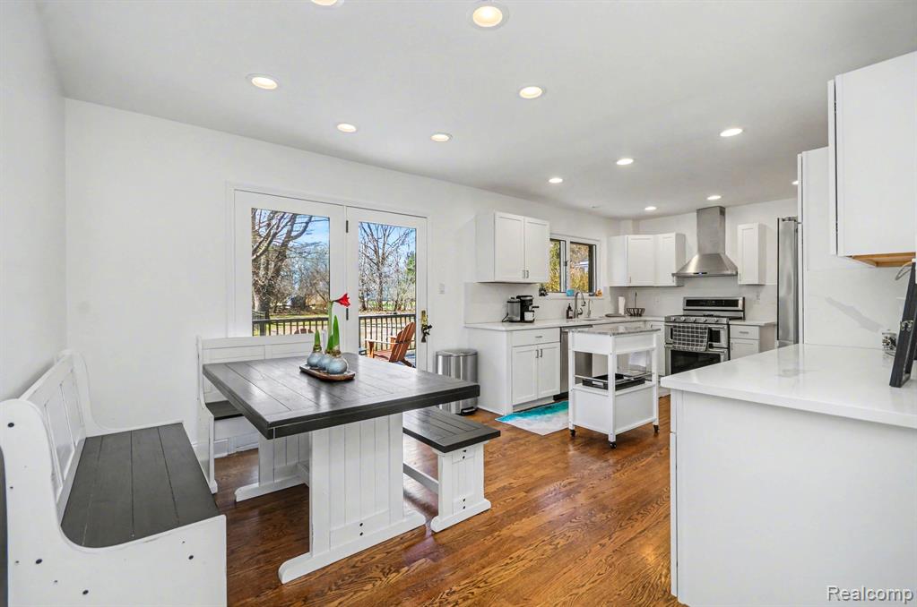 7250 Cedarcroft Lane, West Bloomfield, MI — Photo 18