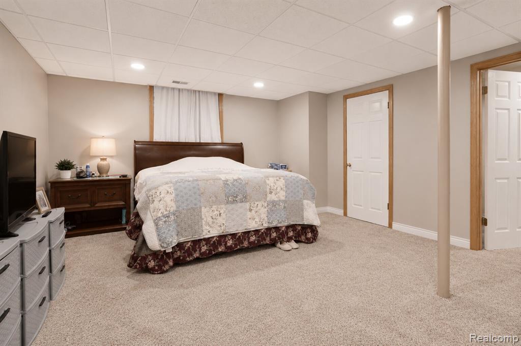 545 Karla Lane, Marysville, MI 48040 — Photo 24