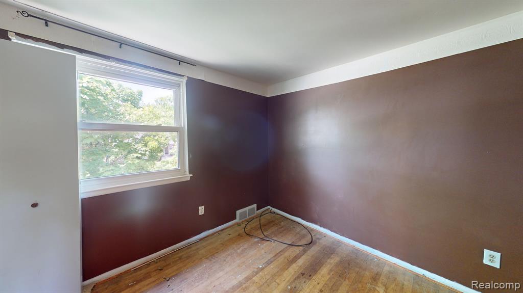 4123 Mildred Street, Wayne, MI 48184 — Photo 18