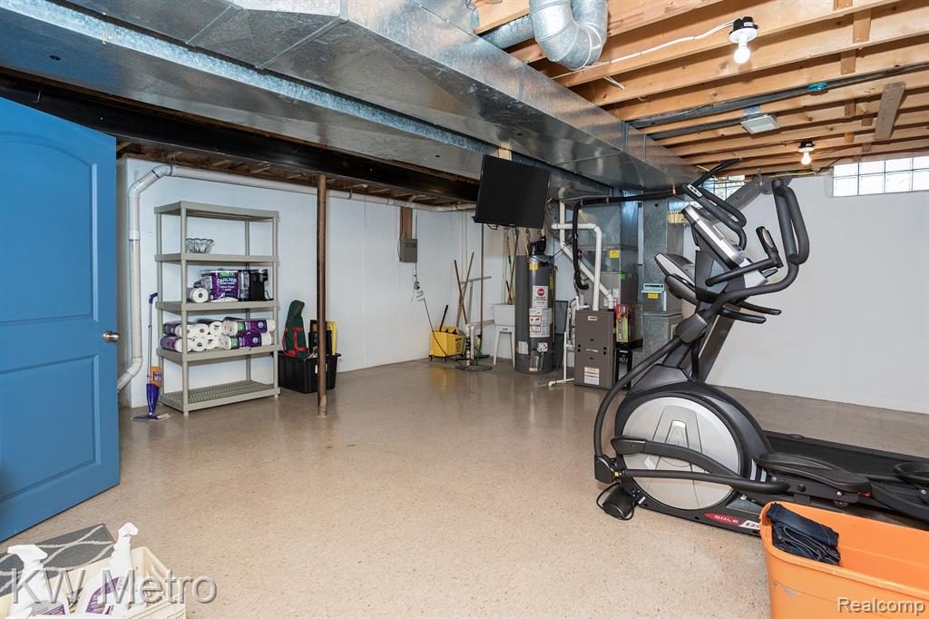 55 BOYKEN Road, Rochester Hills, MI 48307 — Photo 36