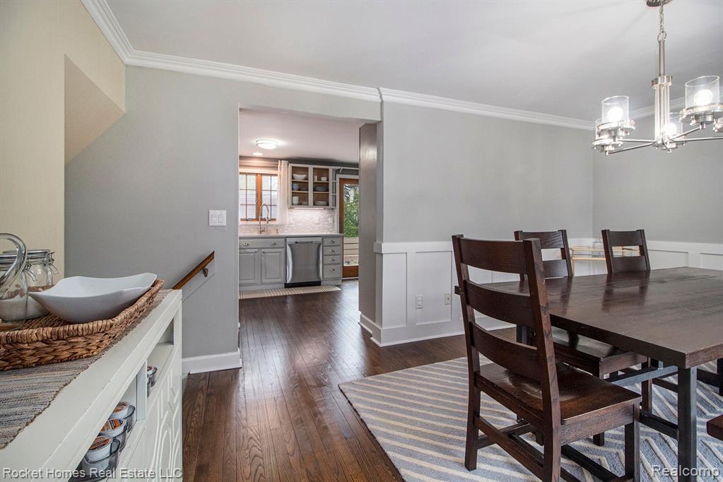 7170 Crestmore Street, West Bloomfield, MI 48323 — Photo 11