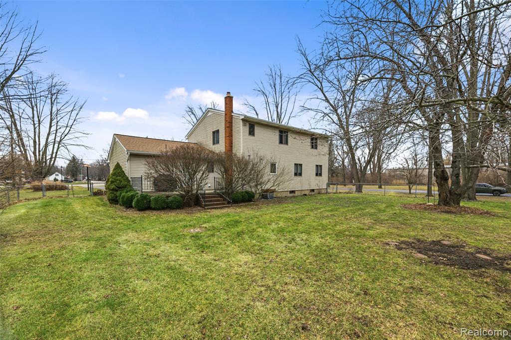 21650 Telegraph Road, Romulus, MI 48174 — Photo 48