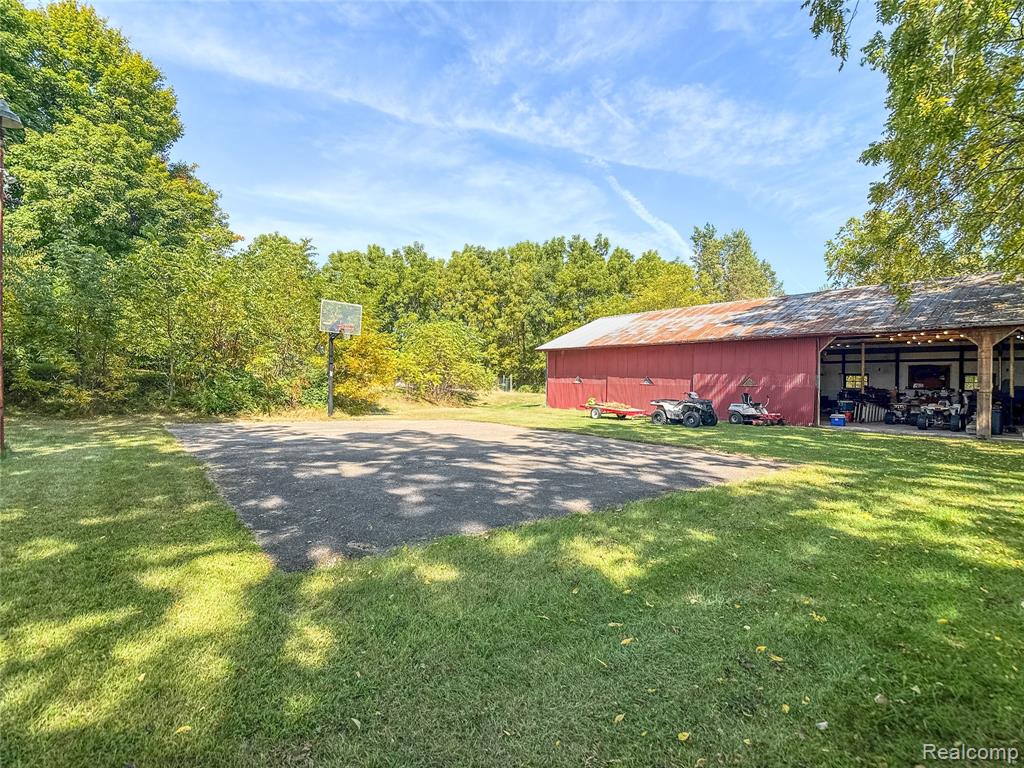 11359 Seymour Road, Gaines Vlg, MI 48436 — Photo 46