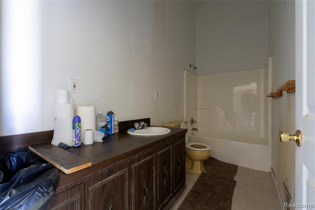 10069 Silver Lake Road, Linden, MI 48451 — Photo 24