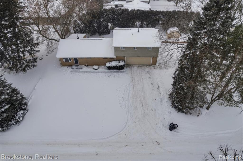 4785 Sylvanview Drive, Clarkston, MI 48348 — Photo 28