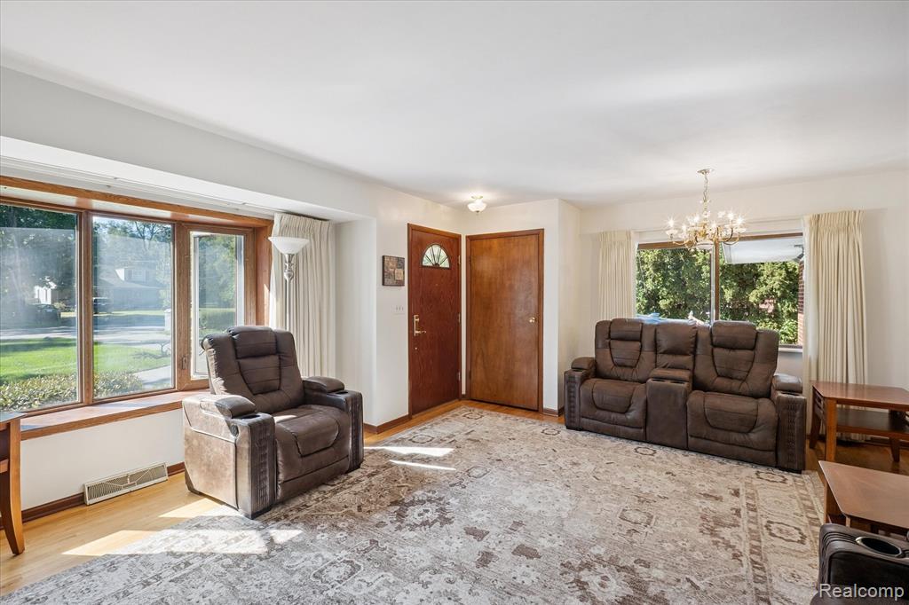 49816 W Huron River Drive, Belleville, MI 48111 — Photo 6
