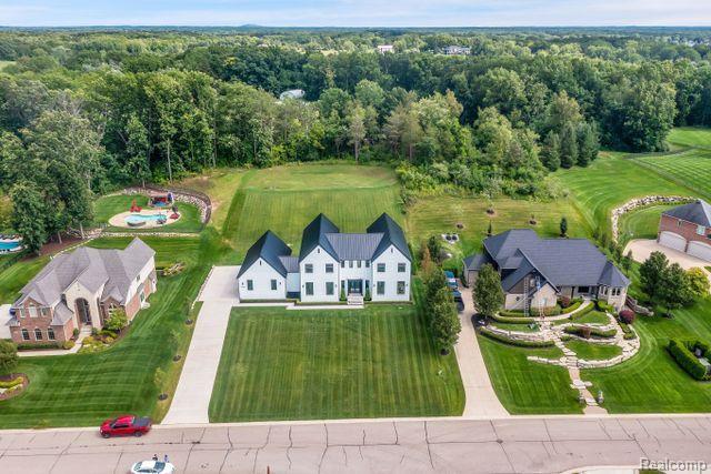 8343 STONEY CREEK Drive, South Lyon, MI 48178 — Photo 59