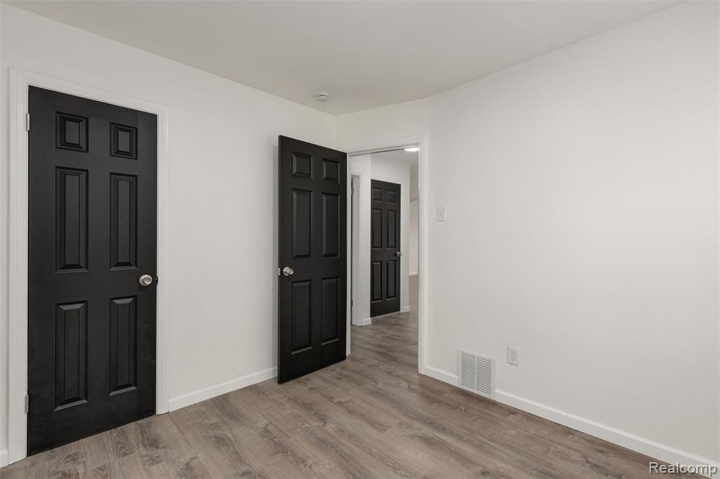 19477 Prest Street, Detroit, MI 48235 — Photo 18