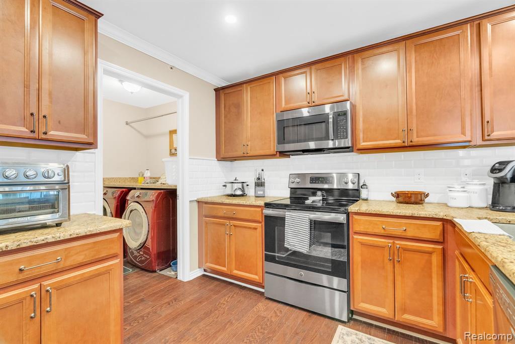6985 BOULDER POINTE Drive, Washington, MI — Photo 17