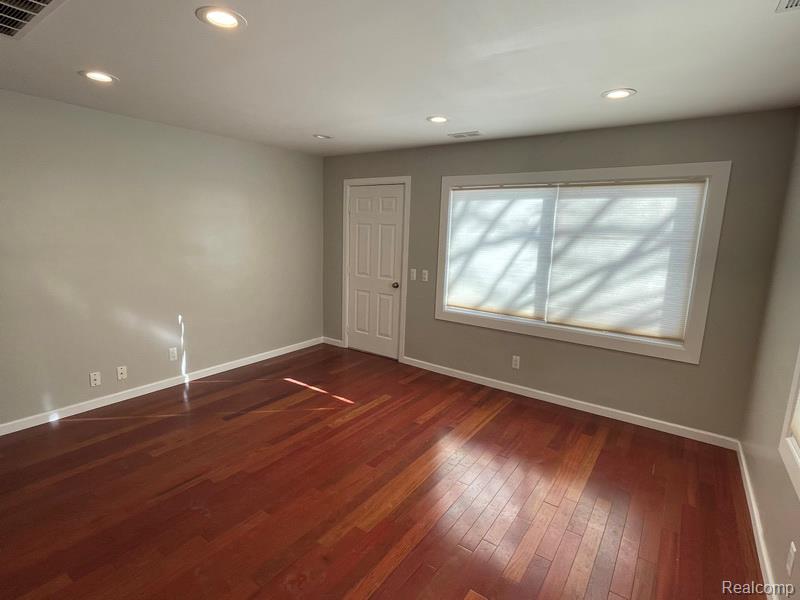 1240 WAGNER Avenue, Bloomfield Hills, MI, 48302