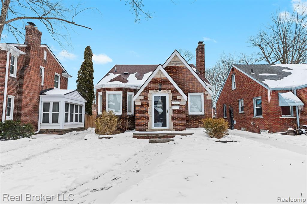 4200 Grayton Street, Detroit, MI 48224 — front exterior