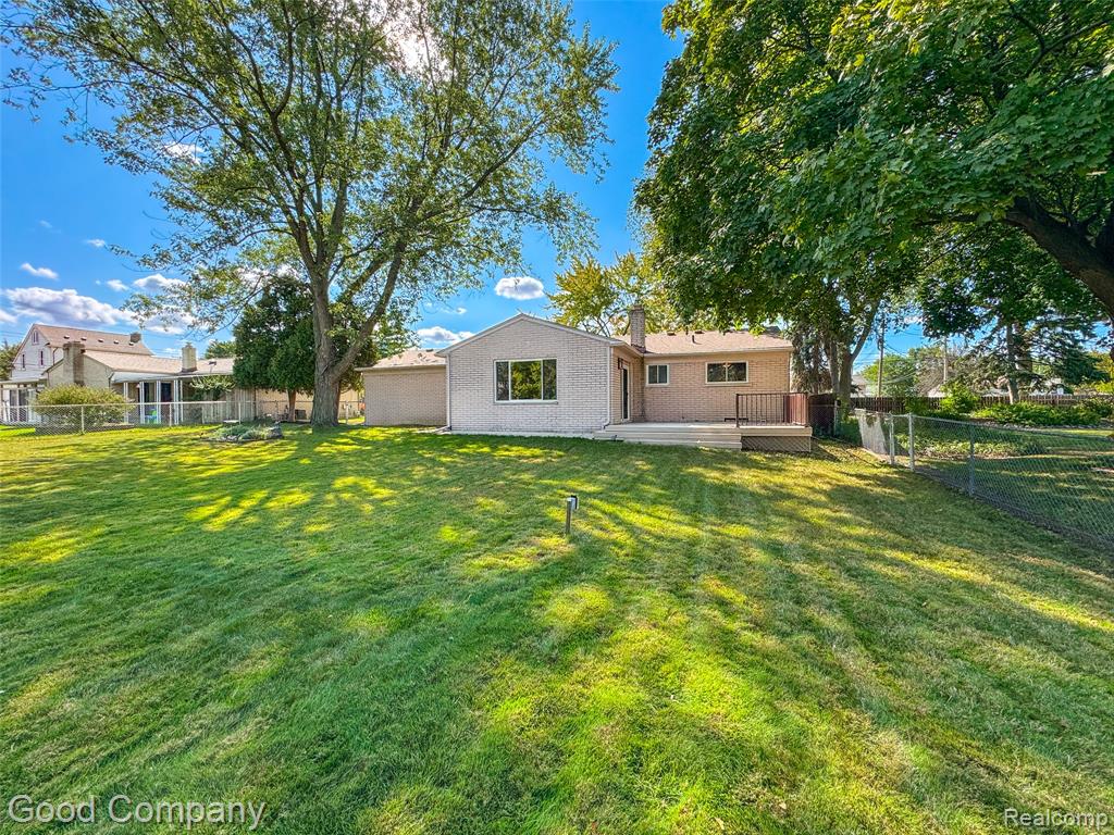 5035 University Avenue, Warren, MI 48092 — Photo 22