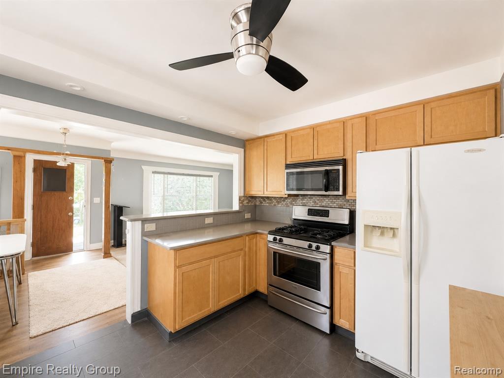 905 N Esplanade Street, Mount Clemens, MI 48043 — Photo 21