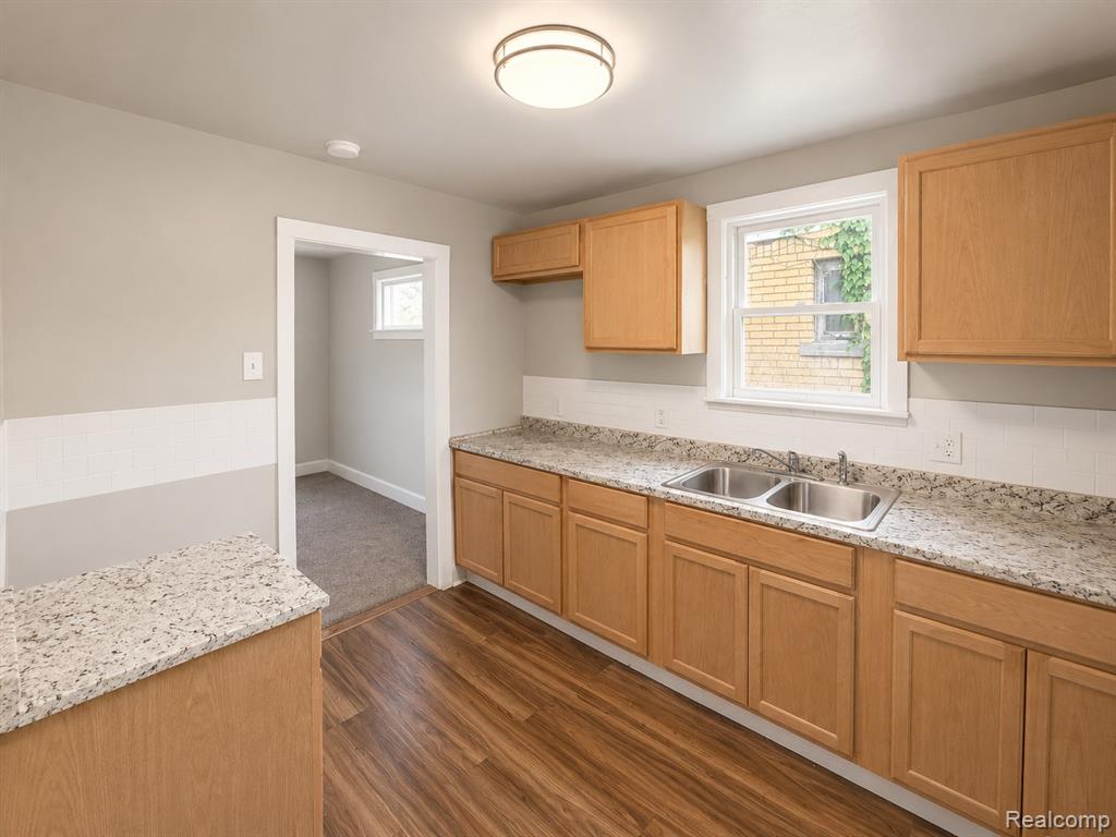 15260 Faircrest Street, Detroit, MI 48205 — Photo 4