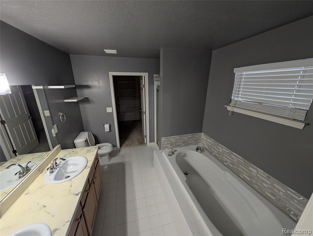 33445 Bay Hill Drive, Romulus, MI 48174 — Photo 34