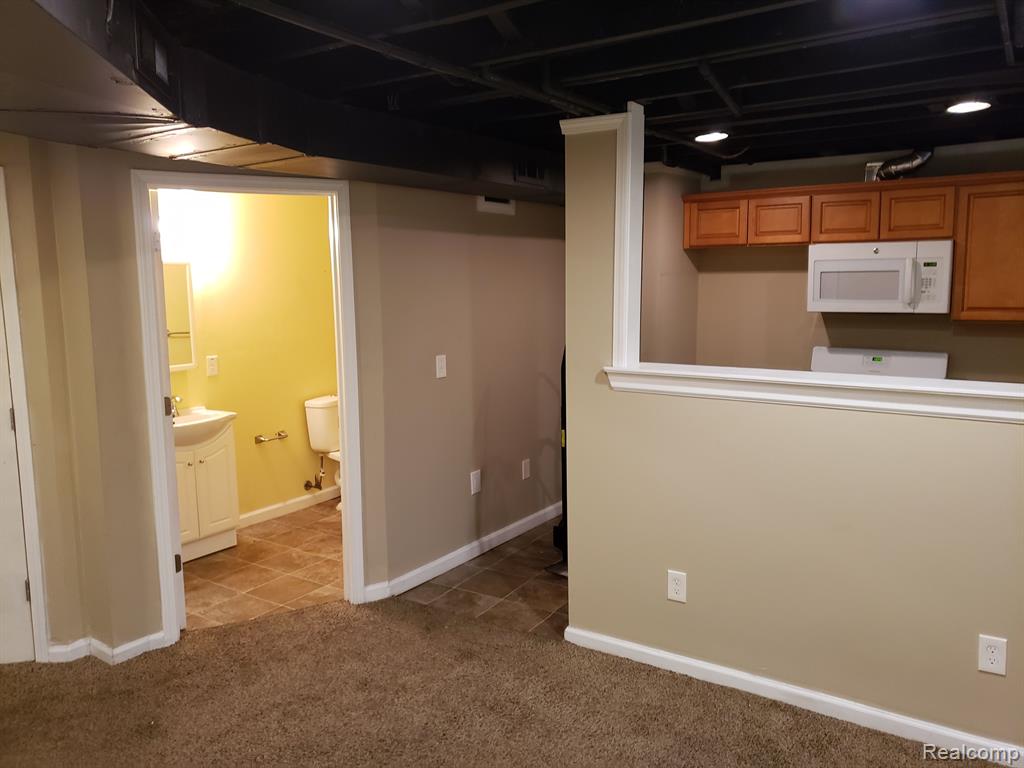 69 E GREAT LAKES Street, River Rouge, MI 48218 — Photo 2