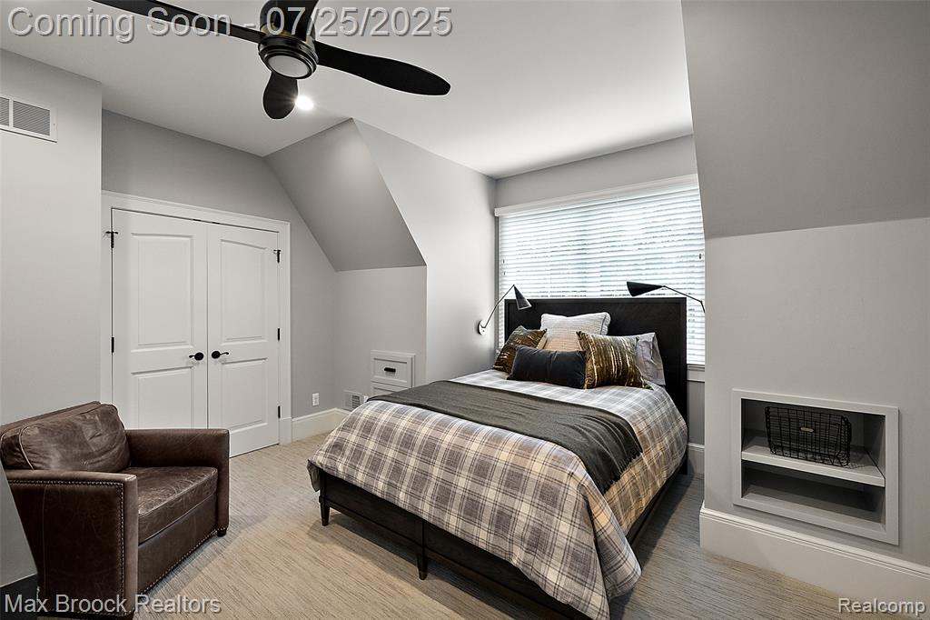 72 Lone Pine Road, Bloomfield Hills, MI 48304 — Photo 35
