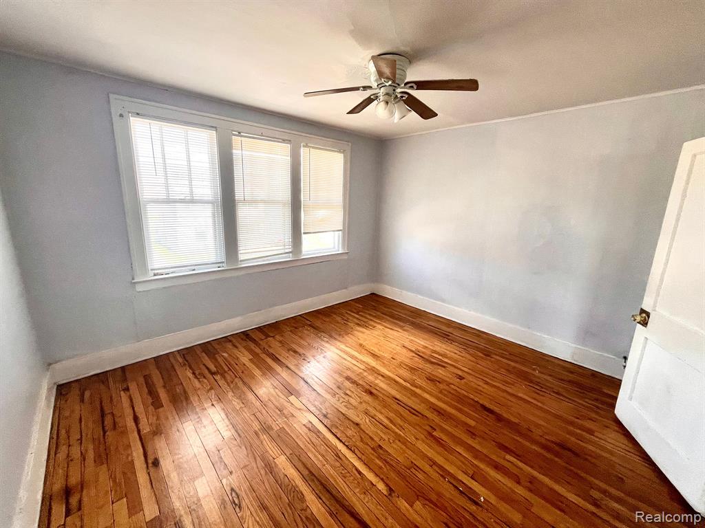 7544 THEUT Avenue, Warren, MI 48091 — Photo 4