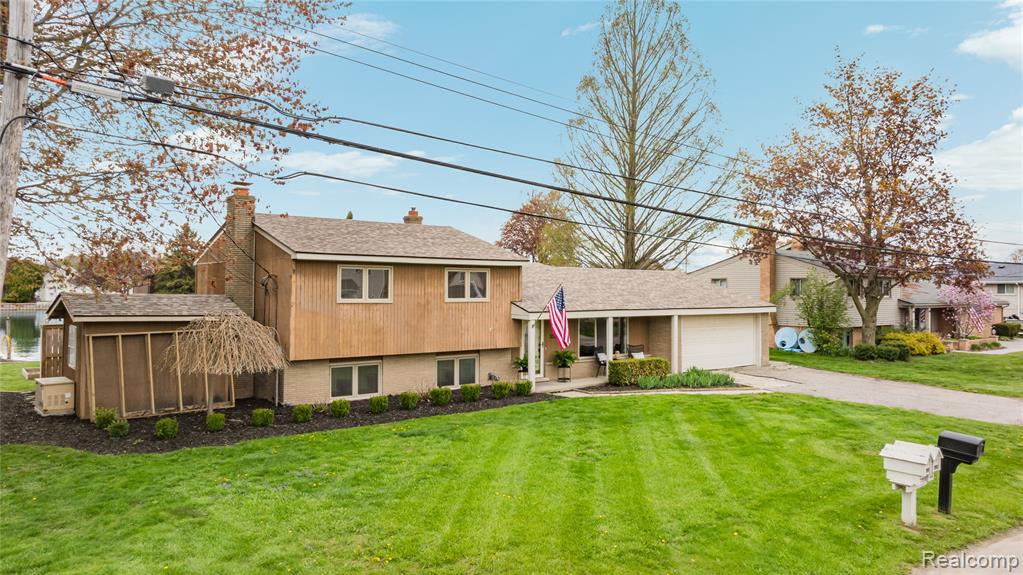38027 Mallast Street, Harrison Township, MI — Photo 3